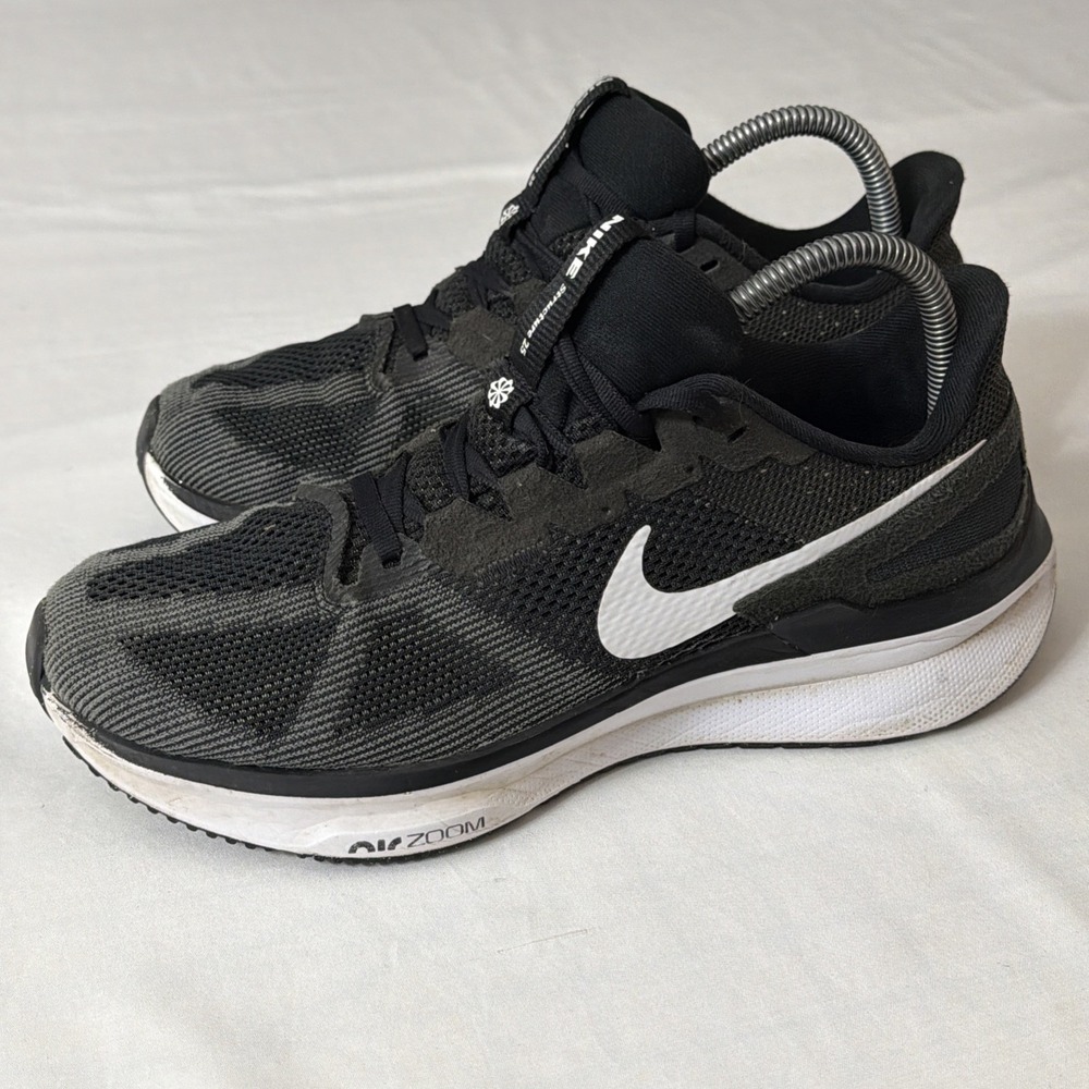 Nike Air Zoom Running Shoes Womens Size 9.5 Black White Mesh Road DJ7884-001 Gym